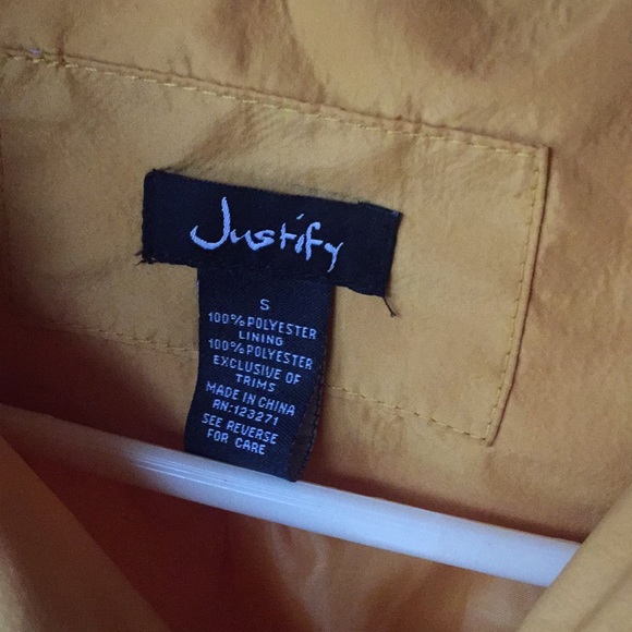 Cute jacket - Picture 3 of 3